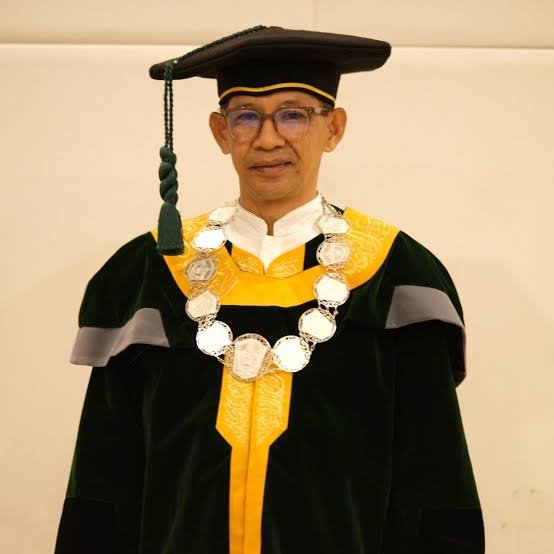 Prof. Dr. Ir A SURYANTO ST., MT., IPM., ASEAN Eng